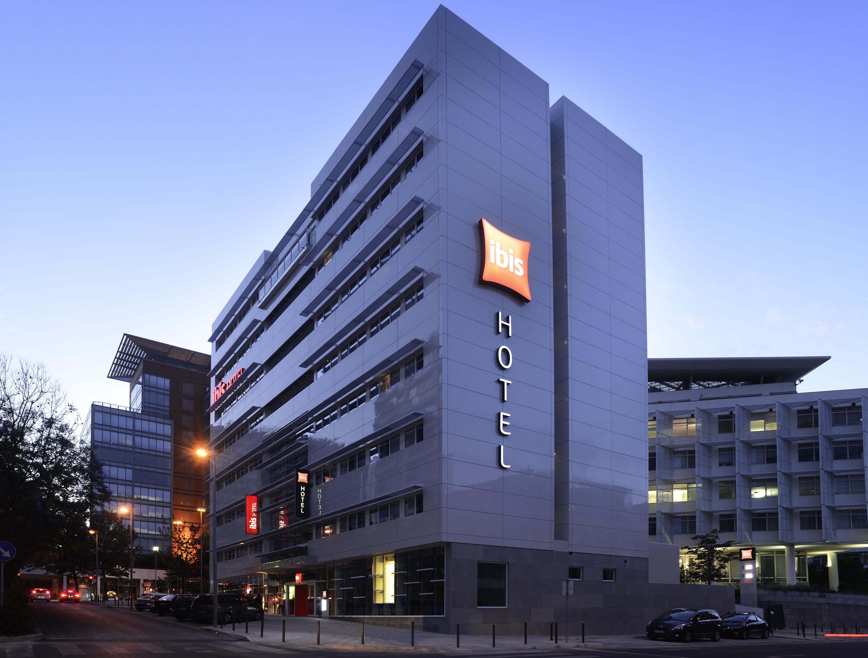 Ibis Parque Nacoes Lisbona