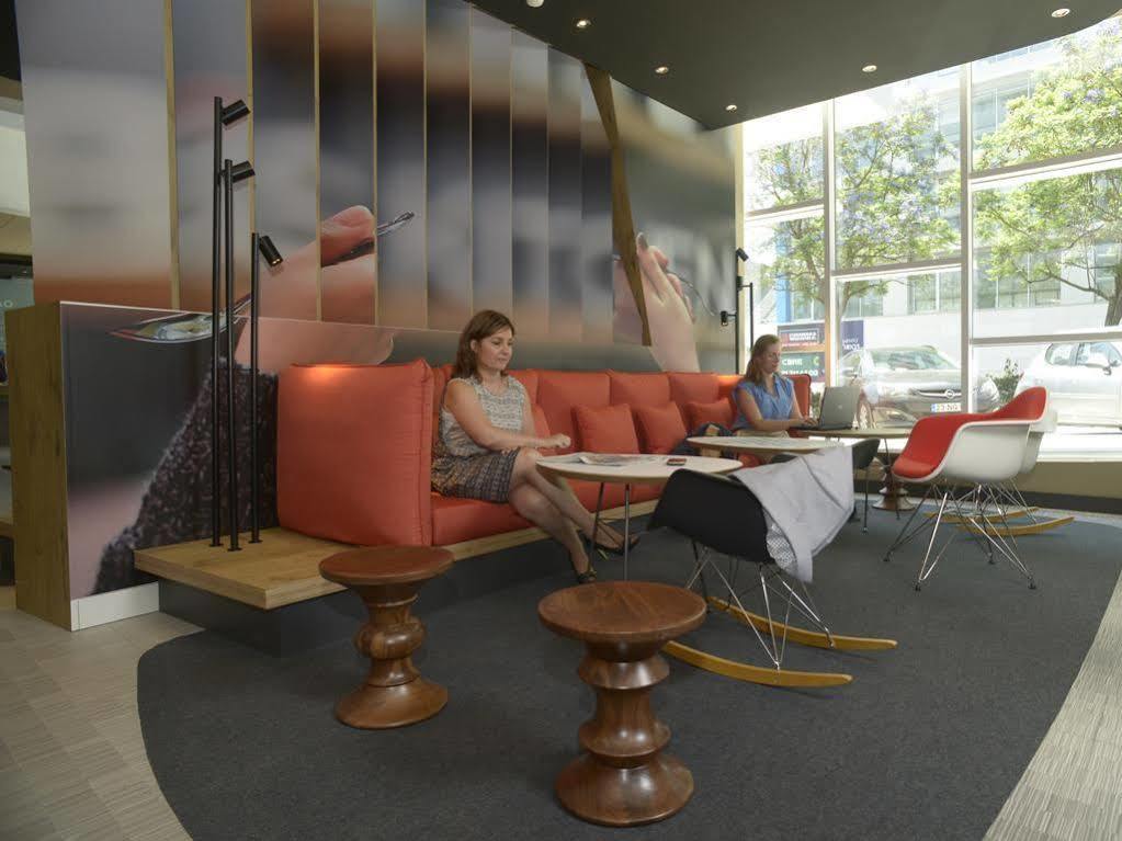 Ibis Parque Nacoes 3* Lisbona