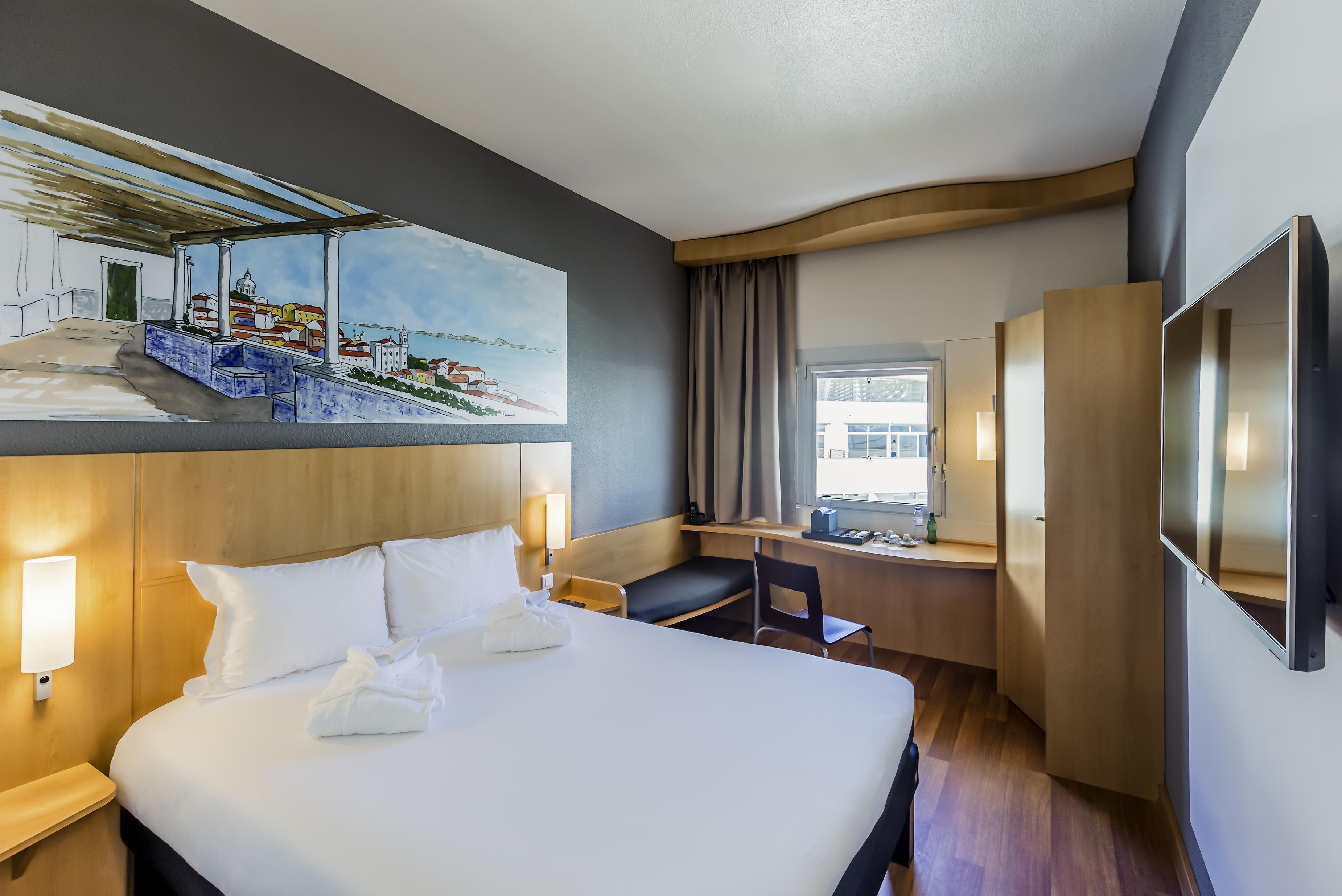 Ibis Parque Nacoes 3* Lissabon